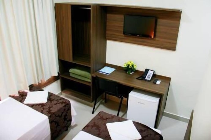 Imagen de la habitación del Hotel Belugi, Goiania. Foto 6