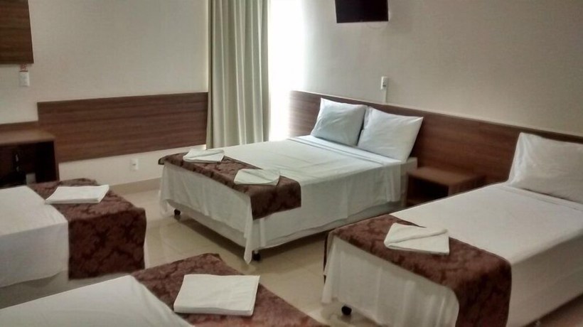 Imagen de la habitación del Hotel Belugi, Goiania. Foto 16
