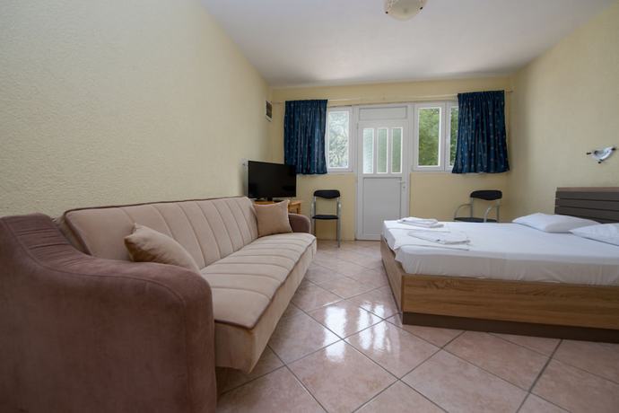 Imagen de la habitación del Hotel Belveder, Gornji Stoliv. Foto 5