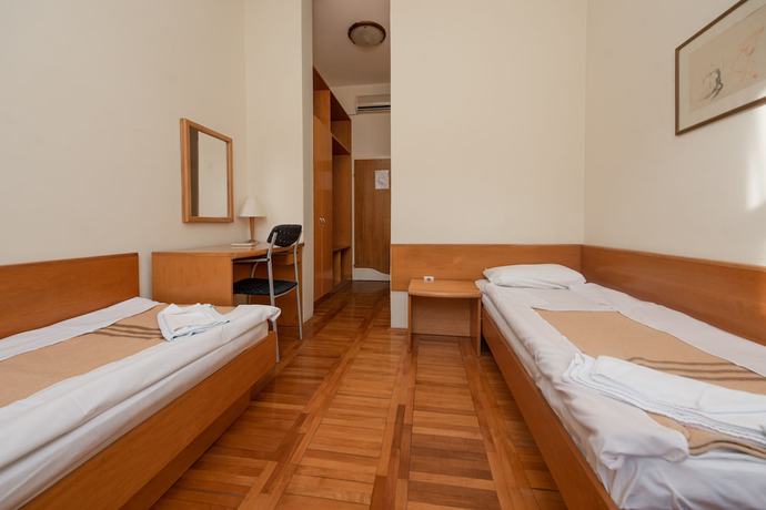 Imagen de la habitación del Hotel Belveder, Gornji Stoliv. Foto 8
