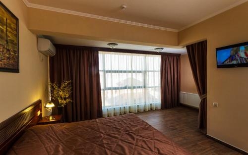 Imagen de la habitación del Hotel Belveder, Peresyp. Foto 8