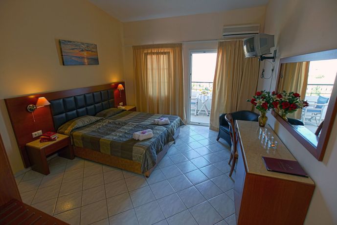 Imagen de la habitación del Hotel Belvedere Aeolis, Mythimna. Foto 8