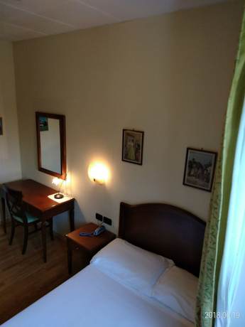 Imagen de la habitación del Hotel Belvedere, Alice Bel Colle. Foto 18