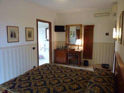 Imagen de la habitación del Hotel Belvedere, Bertolla. Foto 5