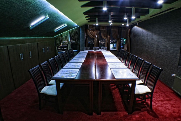 Imagen de los interiores del Hotel Belvedere Brasov. Foto 10