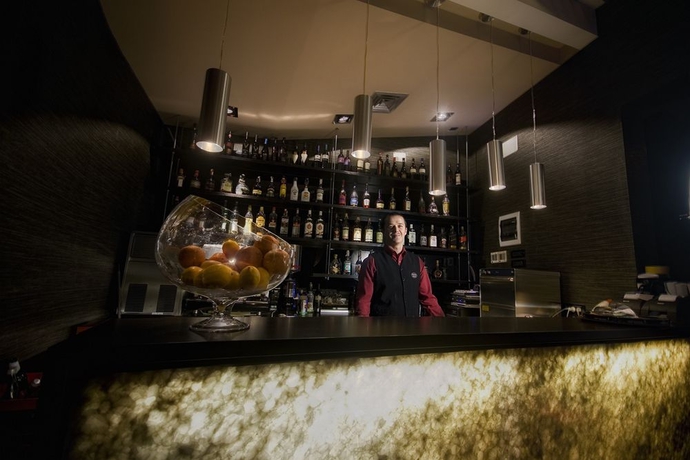 Imagen del bar/restaurante del Hotel Belvedere Brasov. Foto 7