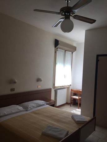 Imagen de la habitación del Hotel Belvedere, Castrocaro Terme. Foto 11