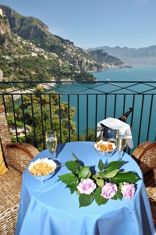 Imagen de los exteriores del Hotel Belvedere, Conca dei Marini. Foto 8