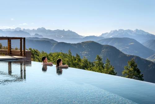Imagen de la piscina del Hotel Belvedere- Fine Dining and SPA. Foto 16