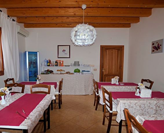 Imagen del bar/restaurante del Hotel Belvedere, Lampedusa. Foto 2