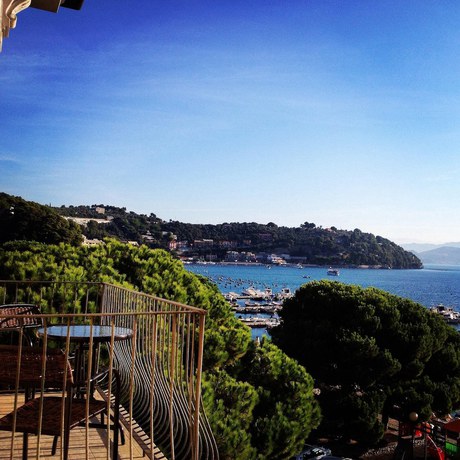Imagen general del Hotel Belvedere, Le Grazie. Foto 1
