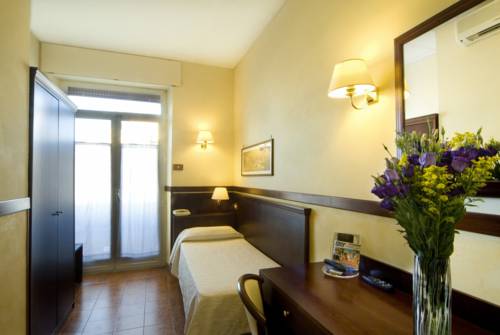 Imagen de la habitación del Hotel Belvedere, Lido di Ostia. Foto 14
