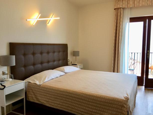 Imagen de la habitación del Hotel Belvedere, Limone sul Garda. Foto 6