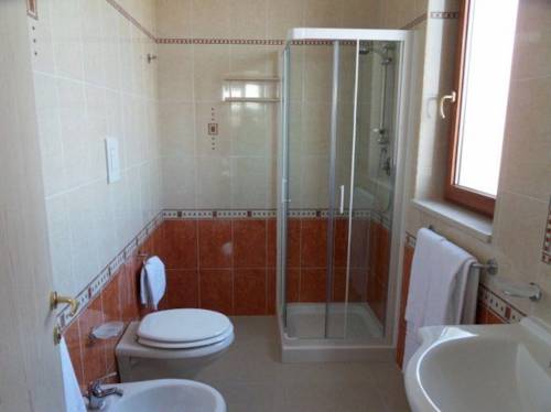 Imagen de la habitación del Hotel Belvedere, Margherita di Savoia. Foto 3