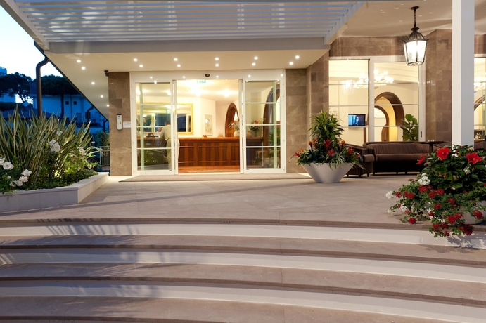 Imagen de los interiores del Hotel Belvedere, Milano Marittima. Foto 18