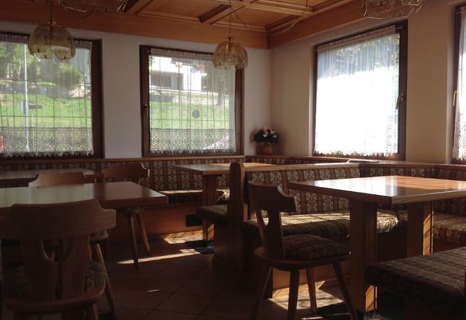 Imagen del bar/restaurante del Hotel Belvedere, Panchia. Foto 8