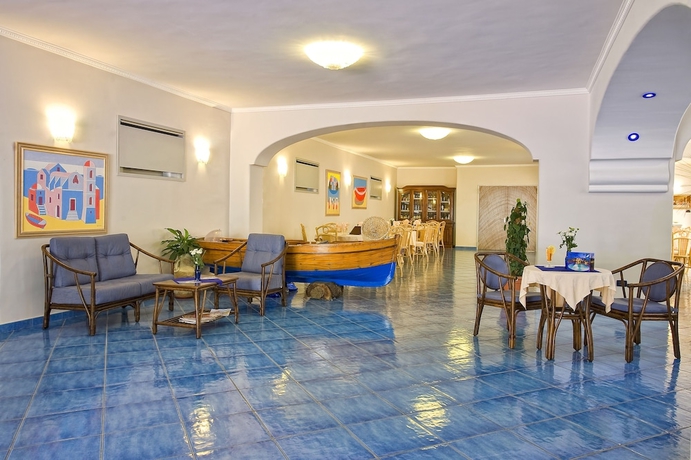 Imagen de los interiores del Hotel Belvedere, Panza. Foto 17