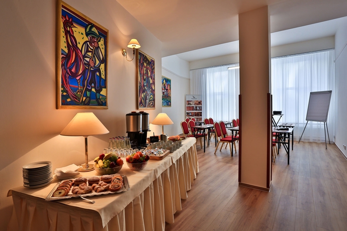 Imagen de los interiores del Hotel Belvedere, Praga. Foto 13