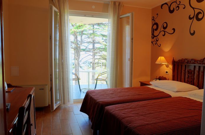 Imagen de la habitación del Hotel Belvedere Resorts. Foto 14