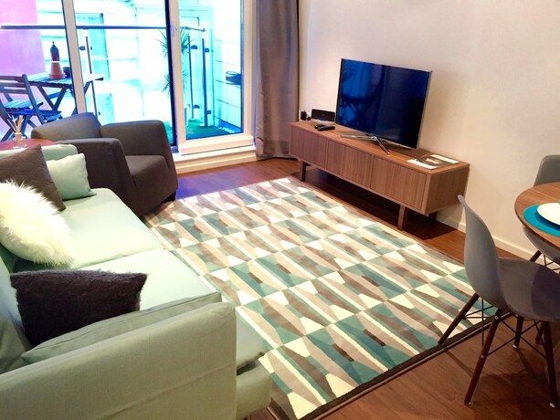 Imagen general del Hotel Belvedere Royal Victoria Docks. Foto 6