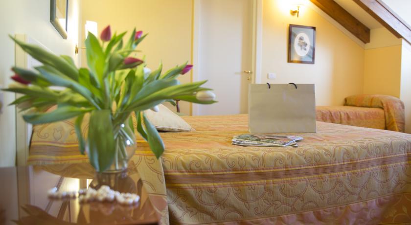 Imagen de la habitación del Hotel Belvedere San Gottardo. Foto 4