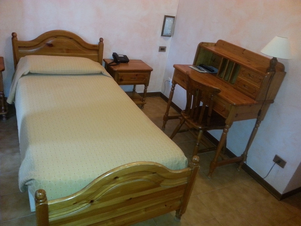 Imagen de la habitación del Hotel Belvedere, San Zeno di Montagna. Foto 4
