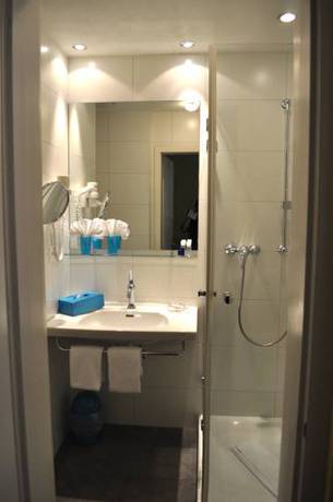 Imagen de la habitación del Hotel Belvedere Scuol. Foto 4