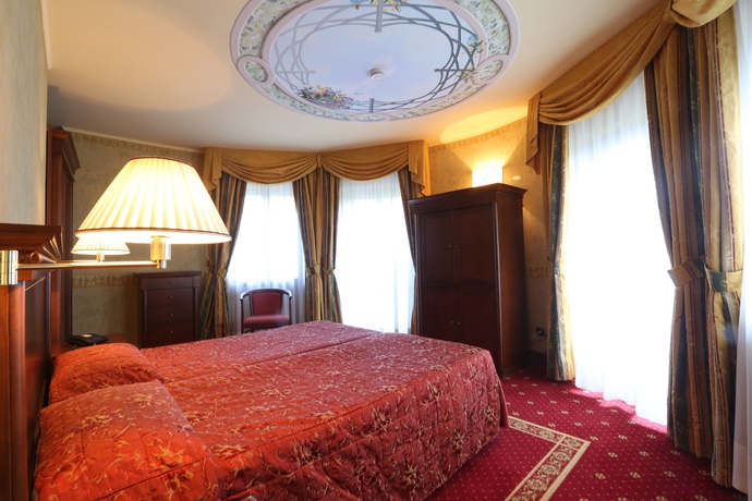 Imagen de la habitación del Hotel Belvedere, Sestriere. Foto 6