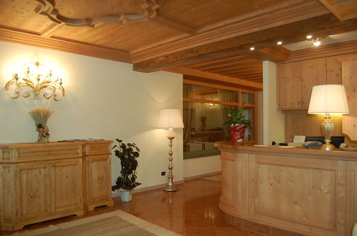 Imagen de la habitación del Hotel Belvedere, Sottocastello di Cadore. Foto 6