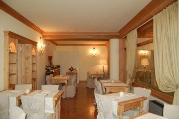 Imagen de la habitación del Hotel Belvedere, Sottocastello di Cadore. Foto 10