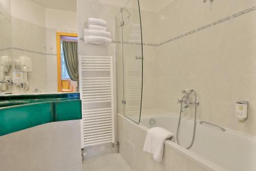 Imagen de la habitación del Hotel Belvedere Spa & Wellness. Foto 18