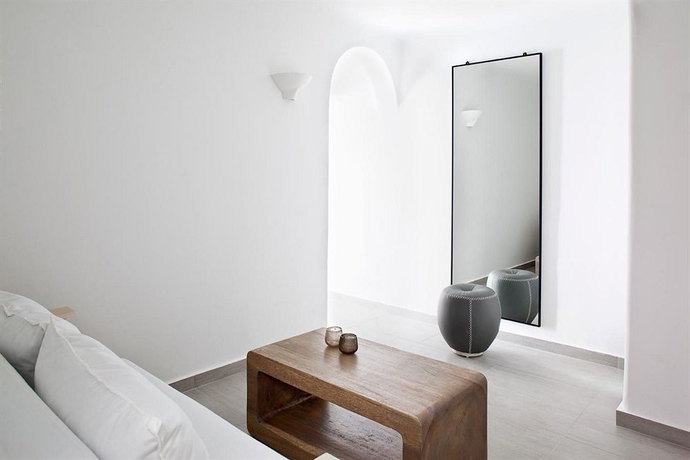 Imagen de los interiores del Hotel Belvedere Suites. Foto 14