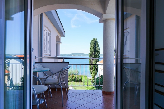 Imagen de la habitación del Hotel Belvedere, Sukosan. Foto 17