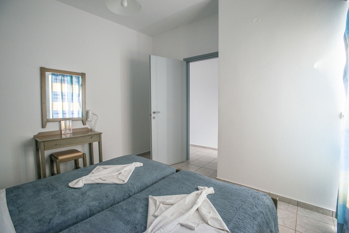 Imagen de la habitación del Hotel Belvedere Village, Agia Pelagia. Foto 10