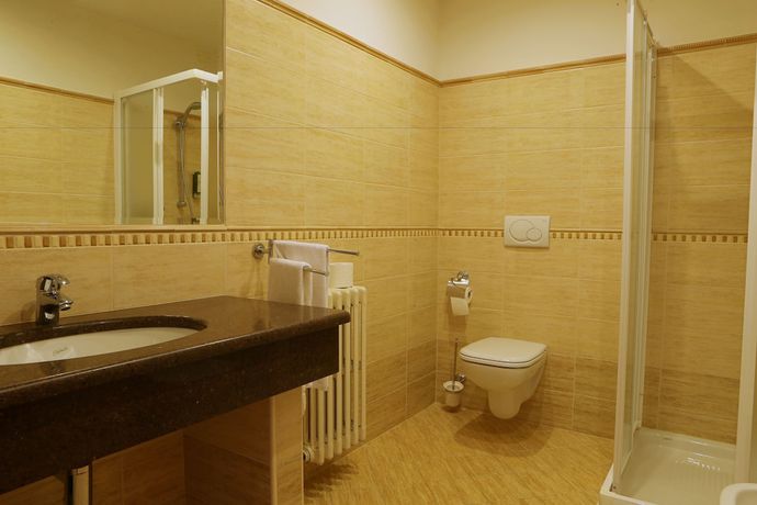 Imagen de la habitación del Hotel Belvedere and Paradise Club Center. Foto 5