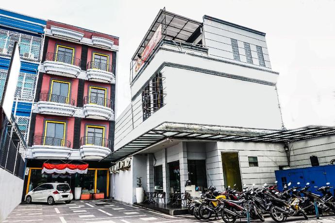 Imagen general del Hotel Belvena Mangga Besar V. Foto 2