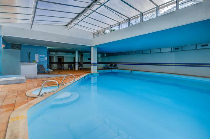 Imagen de la piscina del Hotel Belver Beta Porto. Foto 15