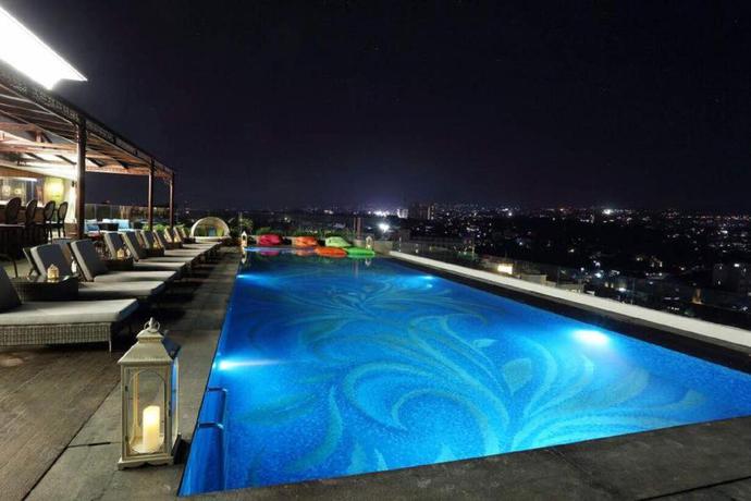 Imagen de la piscina del Hotel Belviu Bandung. Foto 15