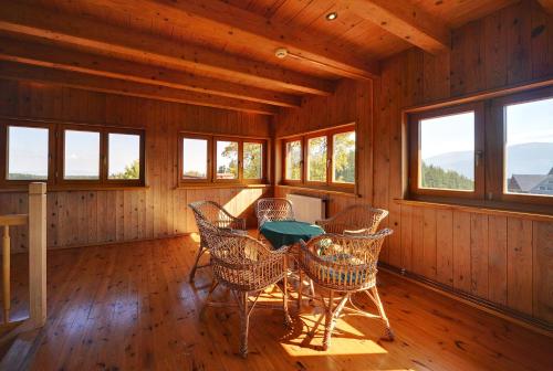 Imagen de los interiores del Hotel Belweder. Foto 16