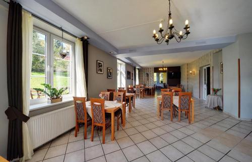 Imagen del bar/restaurante del Hotel Belweder, Karpacz. Foto 4