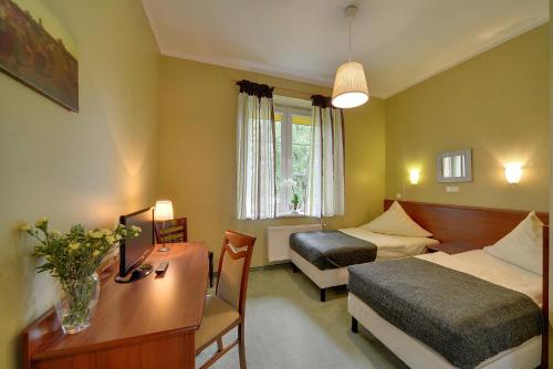 Imagen de la habitación del Hotel Belweder, Karpacz. Foto 14
