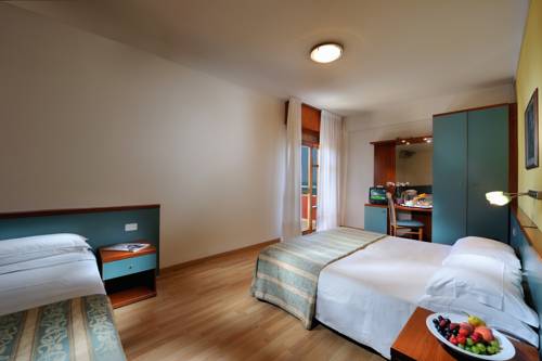 Imagen de la habitación del Hotel Bembo. Foto 3