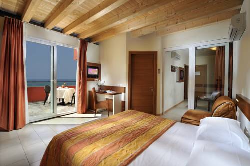 Imagen de la habitación del Hotel Bembo. Foto 5