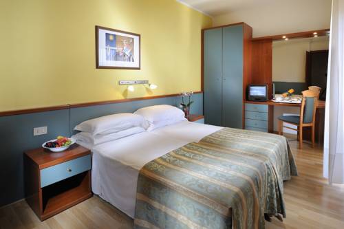 Imagen de la habitación del Hotel Bembo. Foto 15