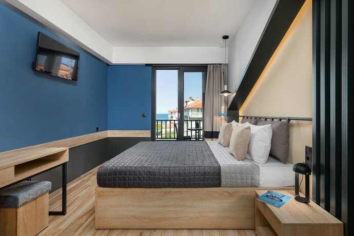Imagen de la habitación del Hotel Bemyguest Comfort Pidna. Foto 14