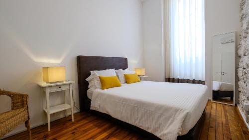 Imagen de la habitación del Hotel Bemyguest - Loft Guest House Jardim das M&atilde;es Charming. Foto 16