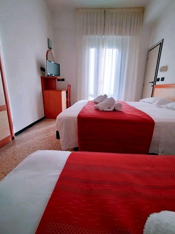 Imagen de la habitación del Hotel Ben Hur, Rimini. Foto 10