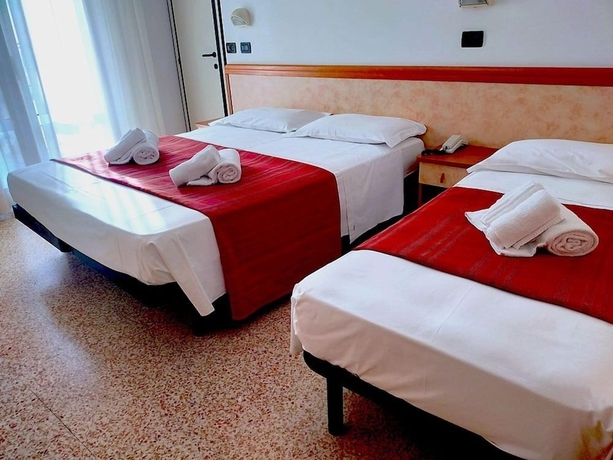 Imagen de la habitación del Hotel Ben Hur, Rimini. Foto 11
