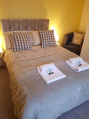 Imagen de la habitación del Hotel Ben Sheann. Foto 11