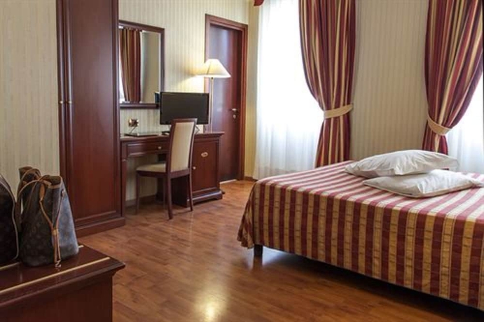 Imagen de la habitación del Hotel Benaco, Garda. Foto 7